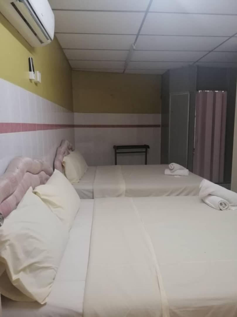 White Hotel Malacca Kültér fotó